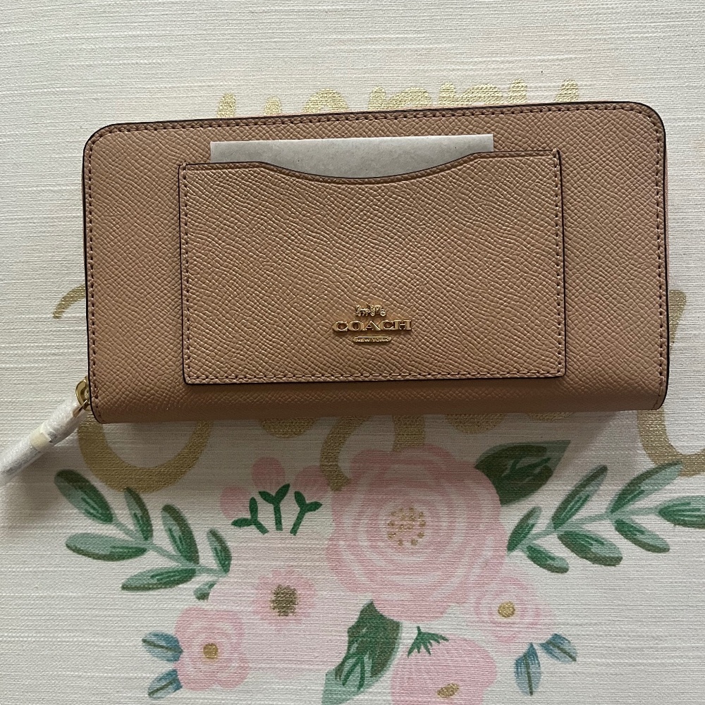 NWT COACH WALLET